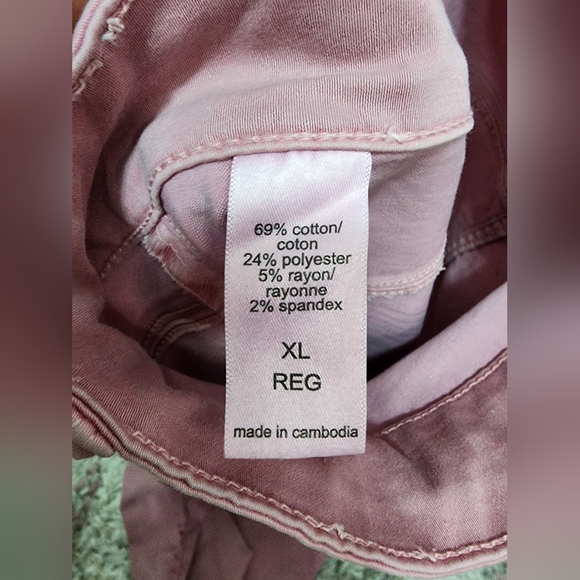 M jeans by maurices™ High Rise Double Button Jegging Made With REPREVE® - Picture 4 of 4